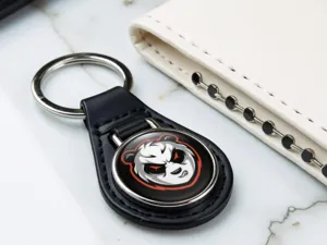 Chaîne Cuir Durable Édition Limitée
